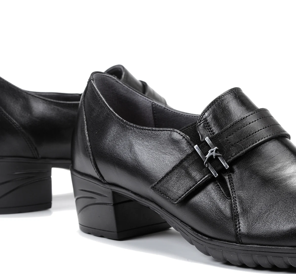 CHARIS F0942 Schwarze Heeled-Schuh - Image 6