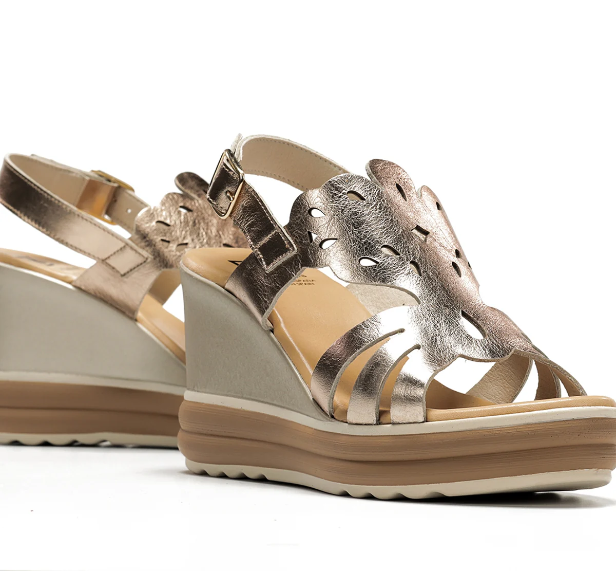DIANE D9697 Goldener Sandale - Image 7